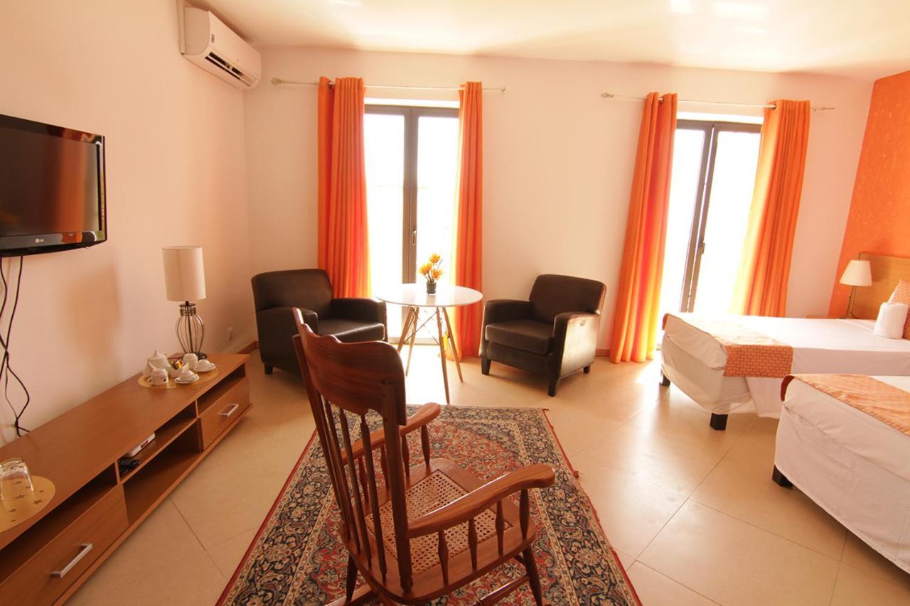 Deluxe Aparthotel Praia Exterior photo