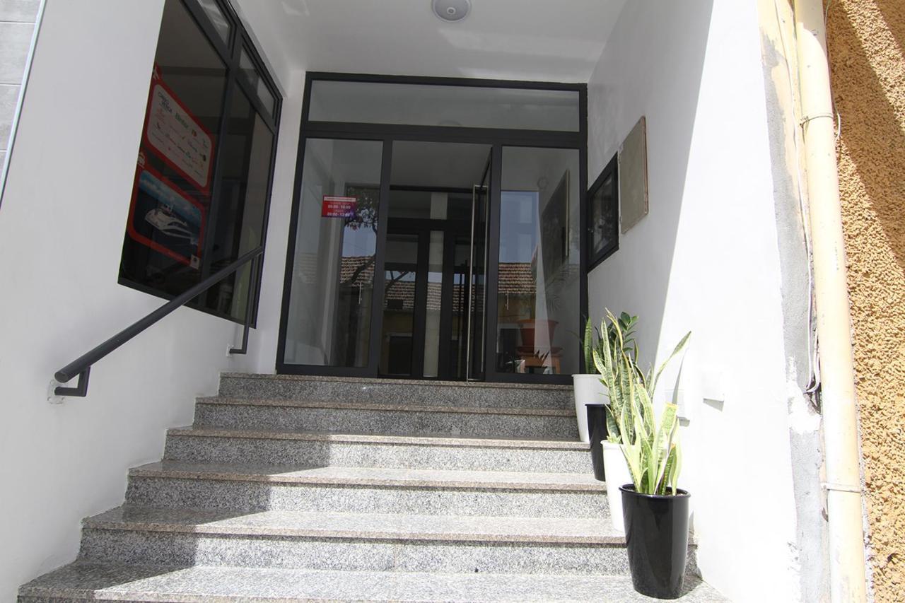 Deluxe Aparthotel Praia Exterior photo