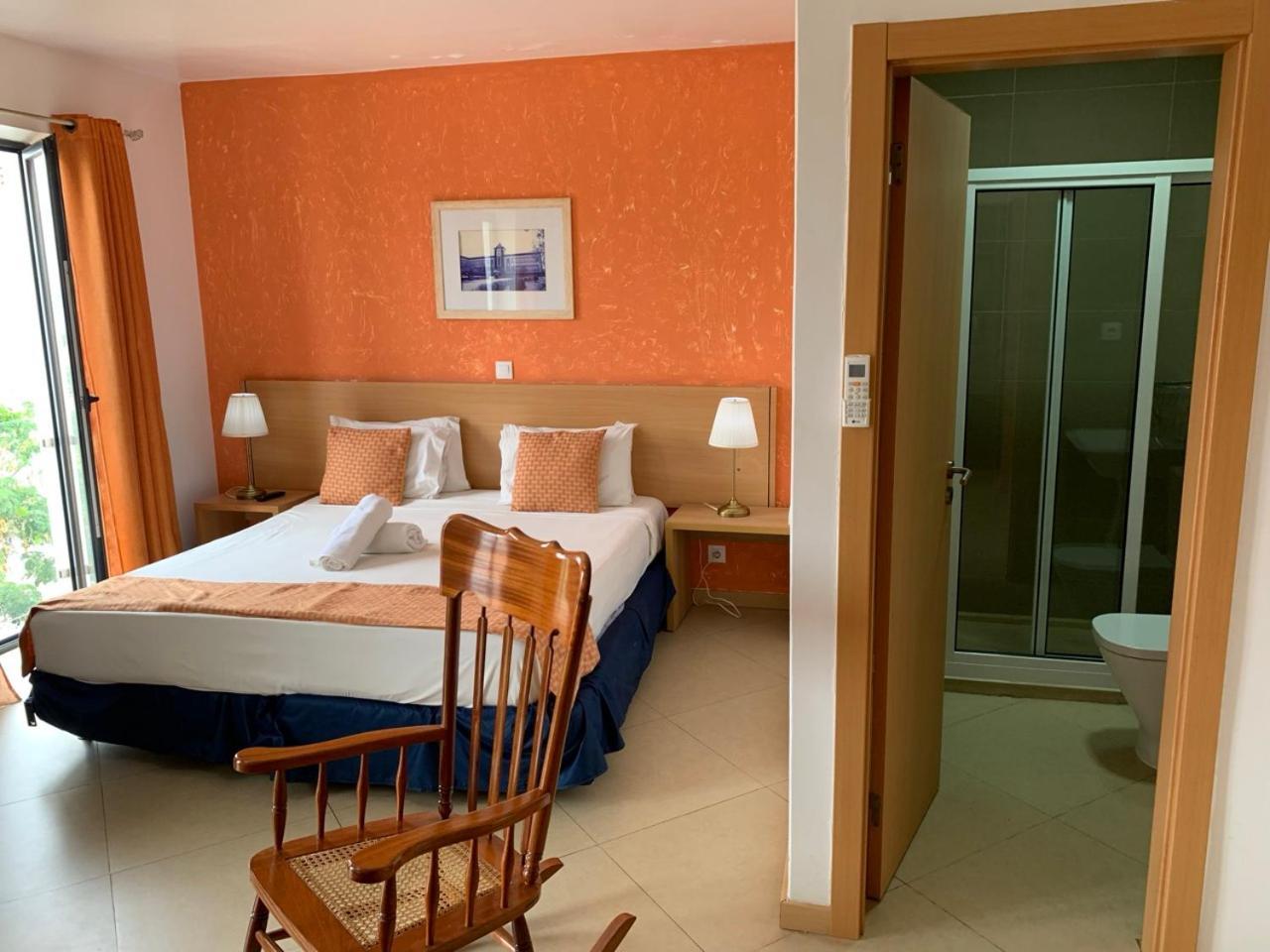 Deluxe Aparthotel Praia Exterior photo